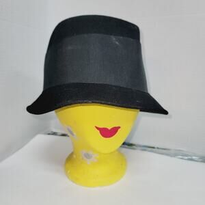 Helen Welsh women's felt hat wide ribbon tall crown 100% wool hat cloche Italy